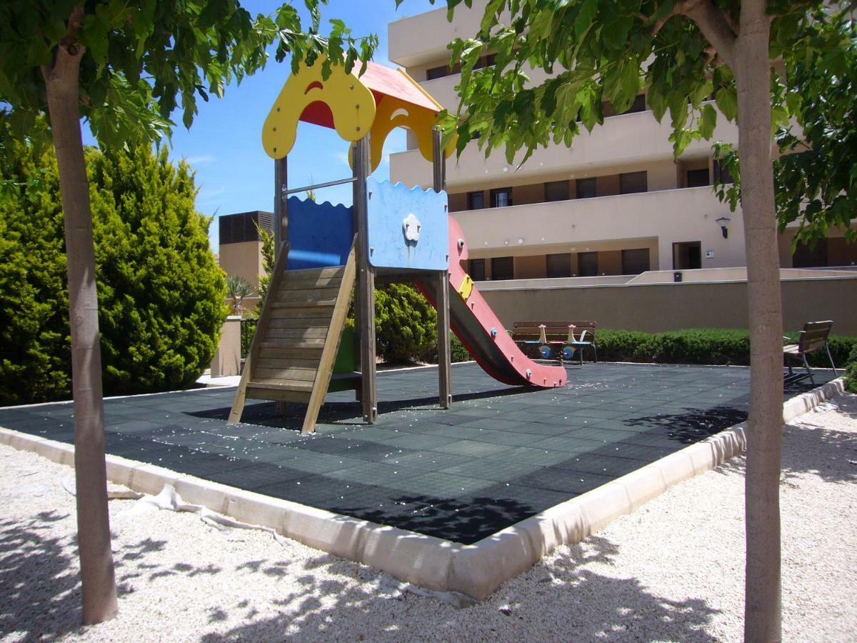 Descansa Y Disfruta De Las Mejores Playas Arenales del Sol Luaran gambar